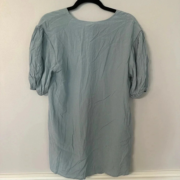 4SI3NNA Women’s Blue Slate Short Puff Sleeve Tie Neck Blouse Size XS NWT - Picture 11 of 11